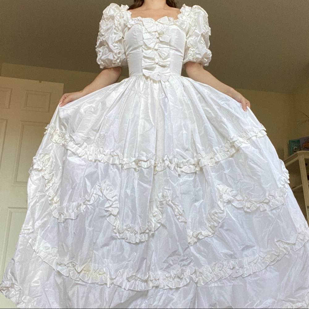 Princess Diana Vintage 80s Wedding Dress Size 0-2 - Picture 4 of 12